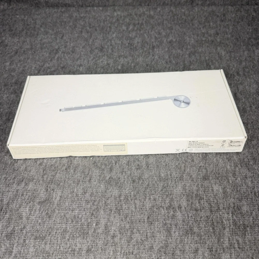 Apple Wireless Keyboard A1314 Slim Bluetooth MC184LL/B Mac Aluminum Silver
